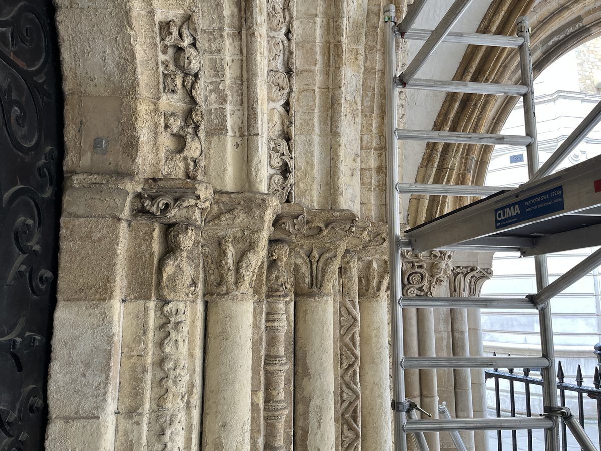 Temple Church stone capitals